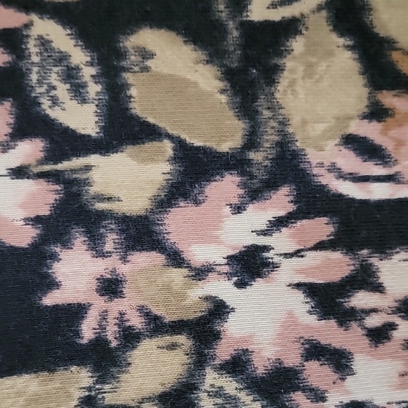SONOMA Floral Print Long Sleeve Sweatshirt Style Top Black Rose Beige Tan sz XL - Picture 3 of 10